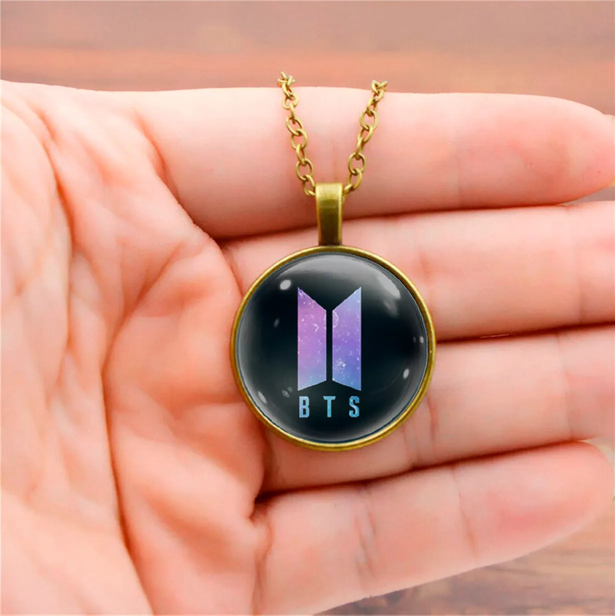 Collar Bangtan Boys Bts Grupo Musical Unisex + Estuche