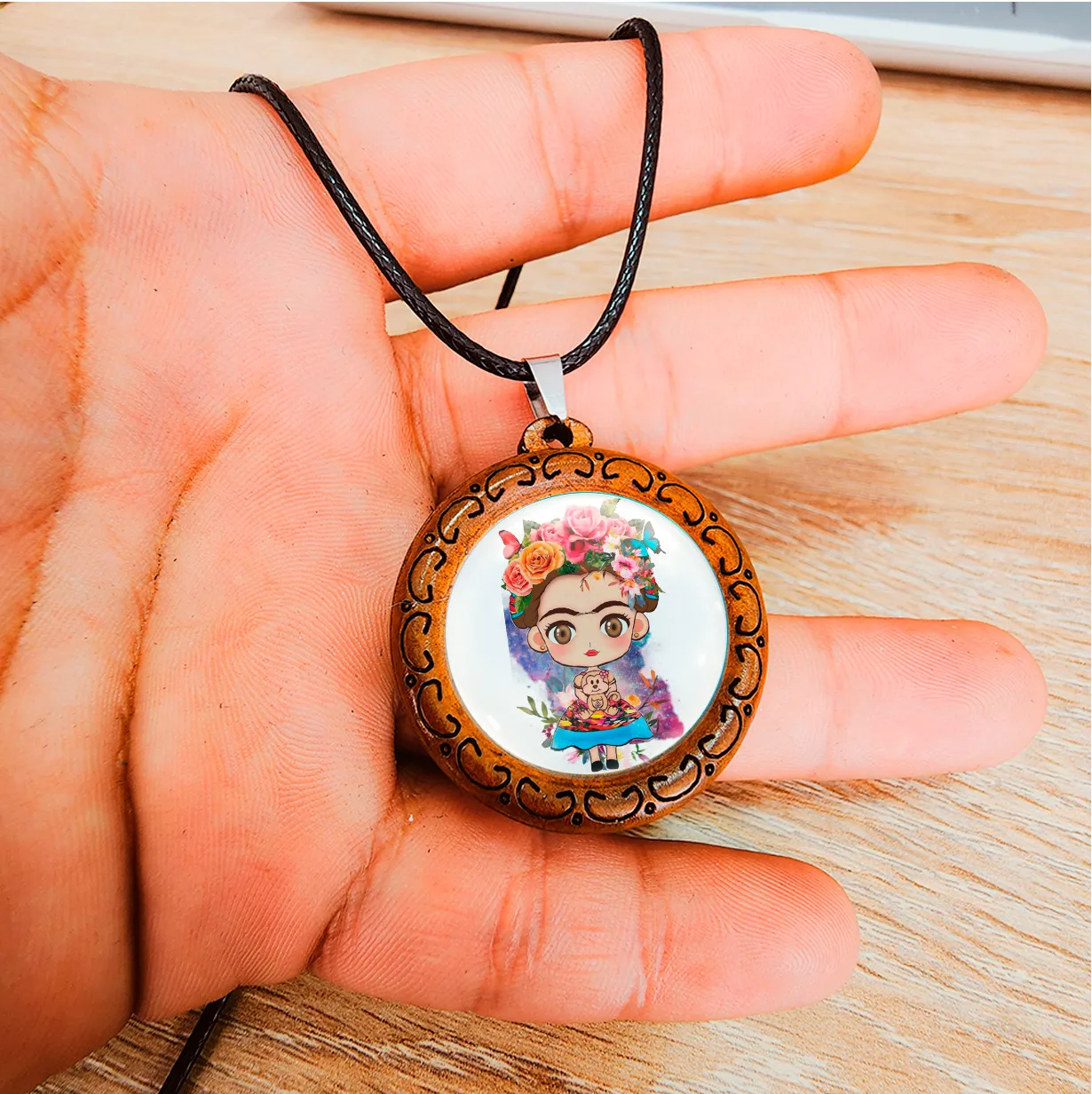 Collar Frida Kahlo Muñeca Unisex + Estuche