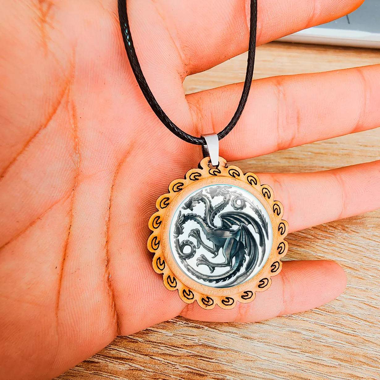 Collar Casa Targaryen Juego De Tronos Unisex + Estuche