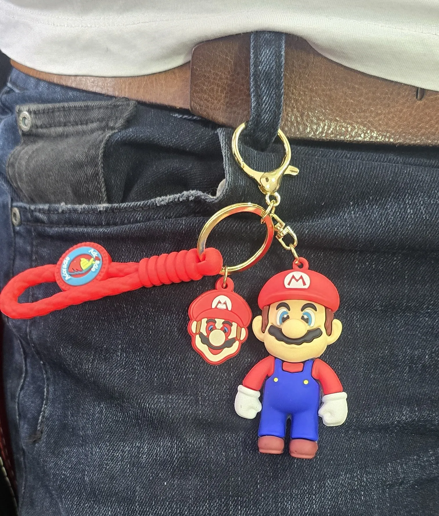 Llavero Comics Super Mario Bros Portatil Con Gancho Unisex