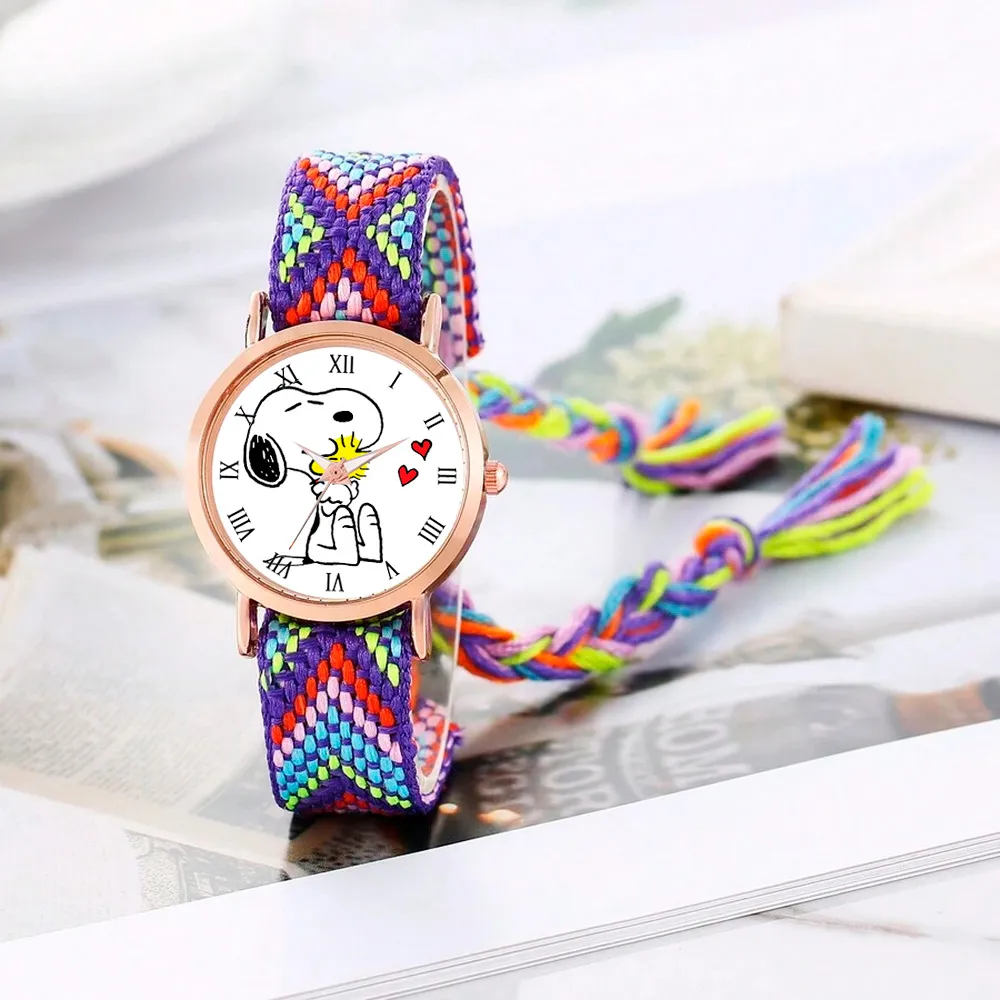 Reloj Snoopy Dorado Tejido Artesanal Mujer + Estuche