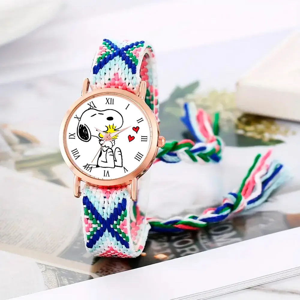 Reloj Snoopy Dorado Tejido Artesanal Mujer + Estuche