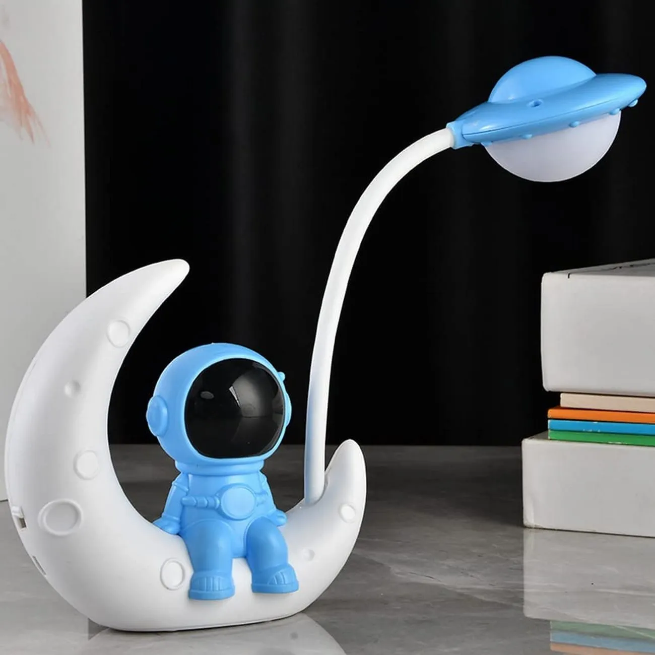 Lampara Luna Astronauta 3d Recargable Escritorio Mesa Azul