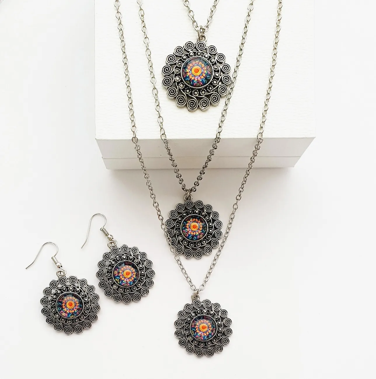 Collar Y Aretes Mandalas + Estuche