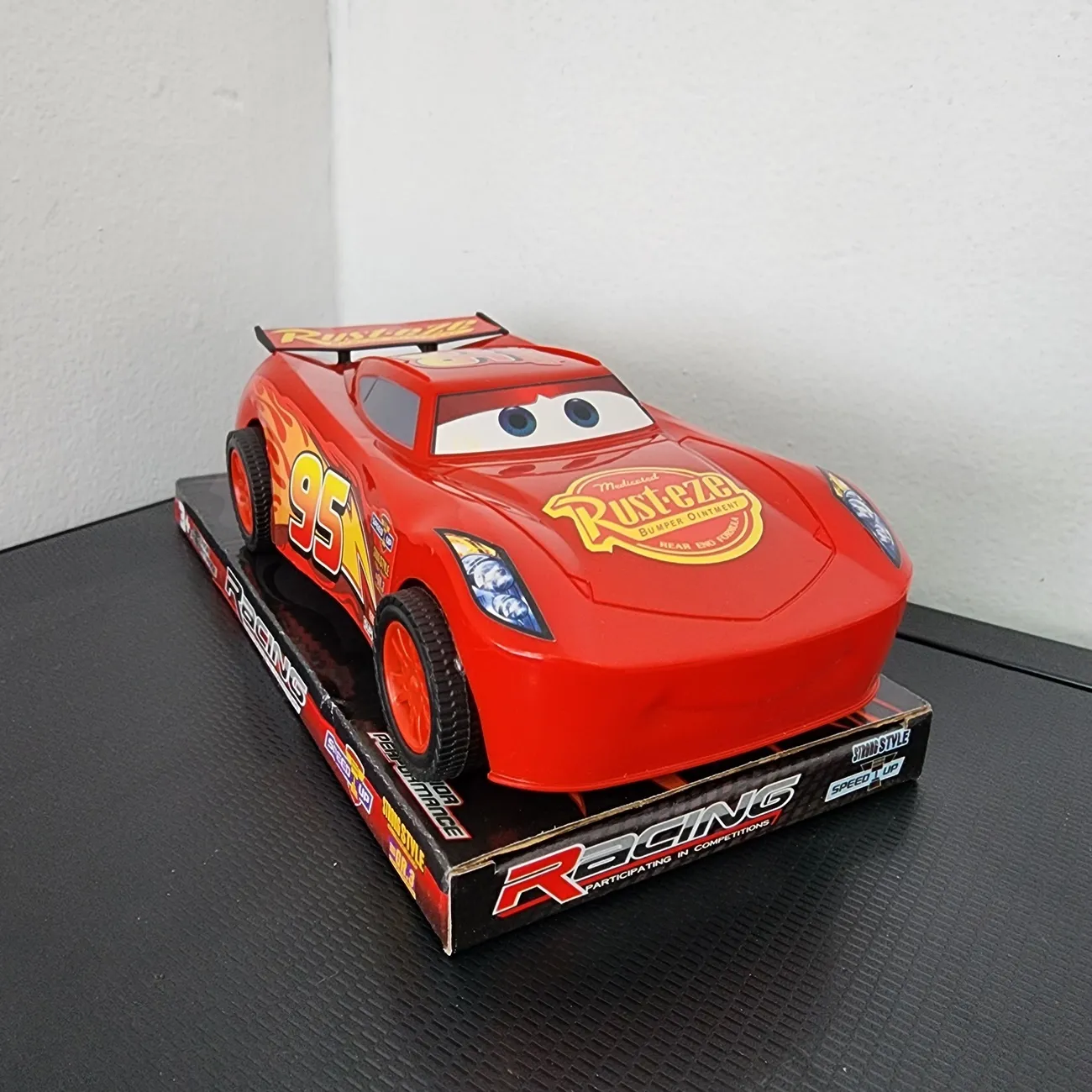 Rayo Mcqueen Carro Cars De Impulso Juguete Niños Regalo