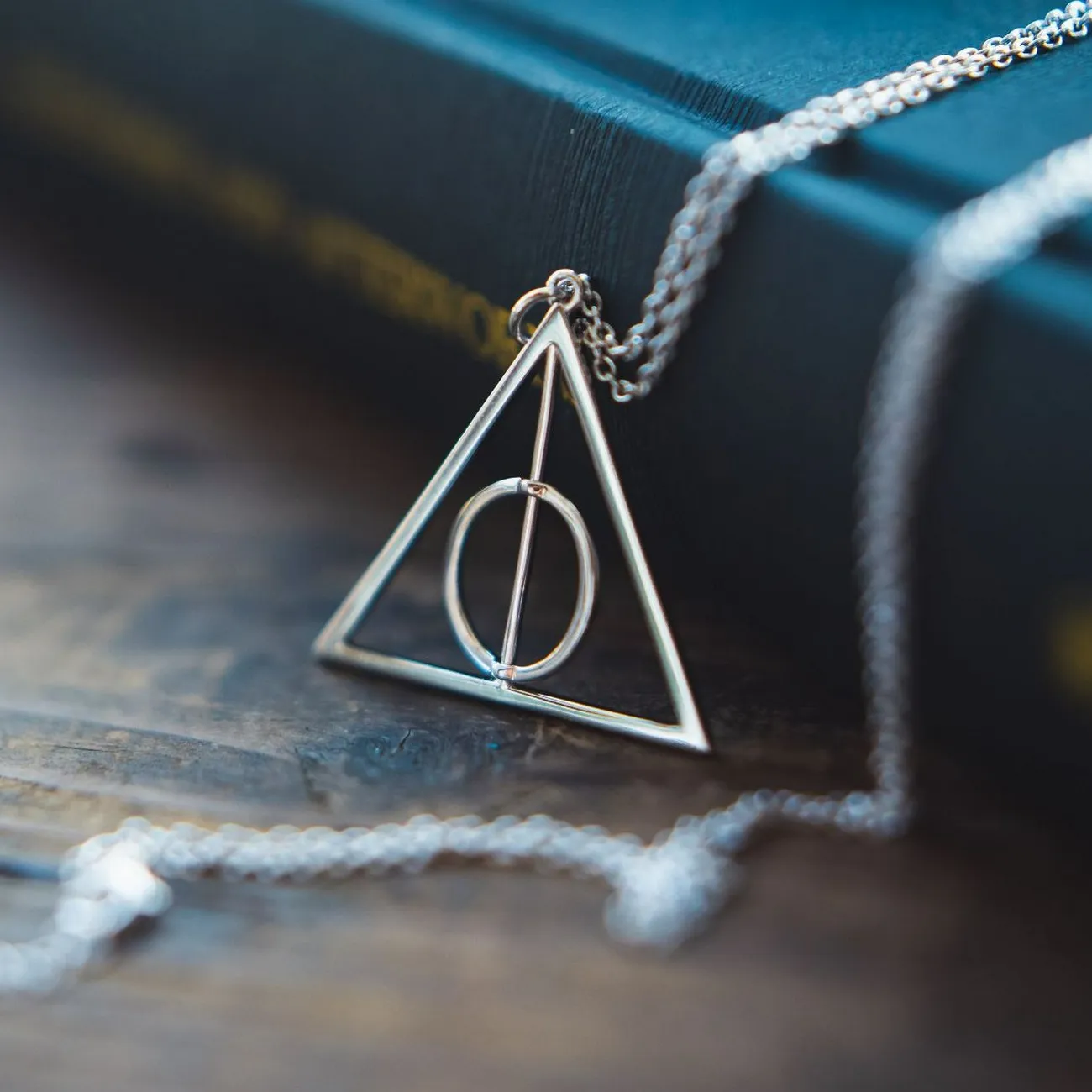 Collar Harry Potter Reliquias De La Muerte + Estuche