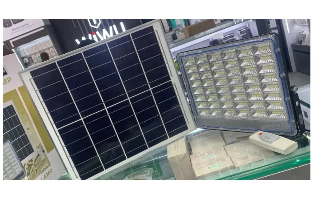 Lámpara Solar Led 400w Con Panel Y Control Remoto