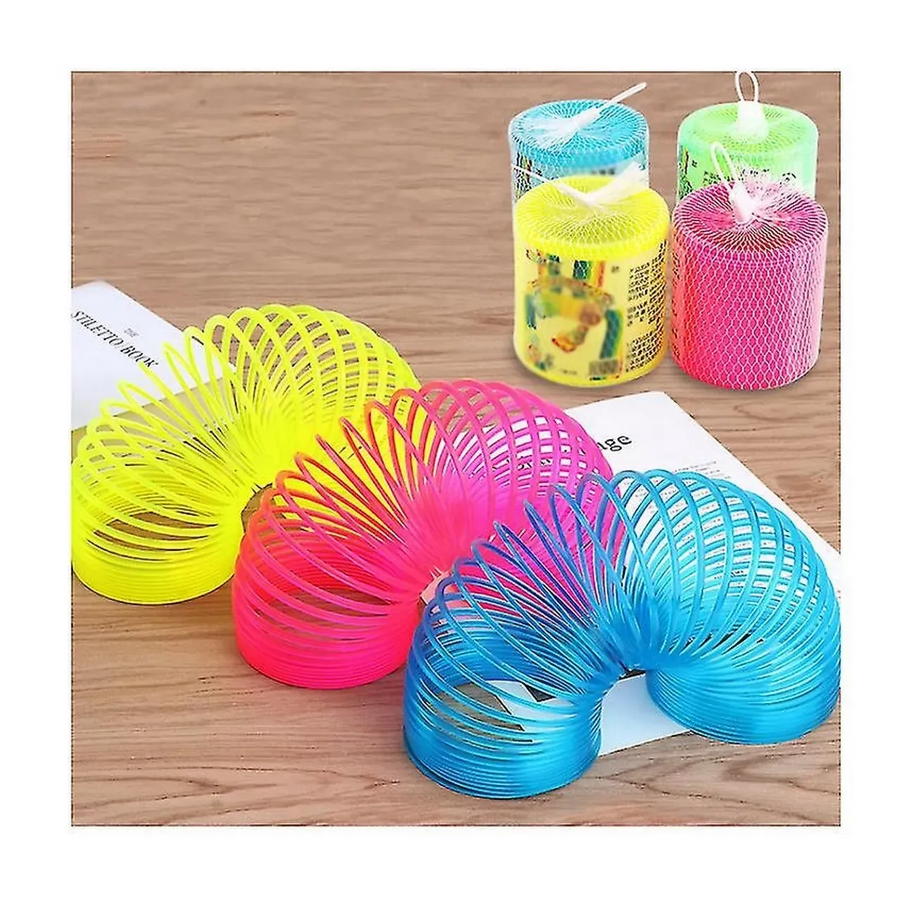 Spring Arcoiris Muelle Magico Color Neon Juguete Niños X3pcs