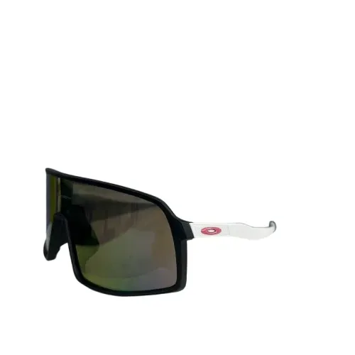 Gafas de sol Oakley Sutro económica