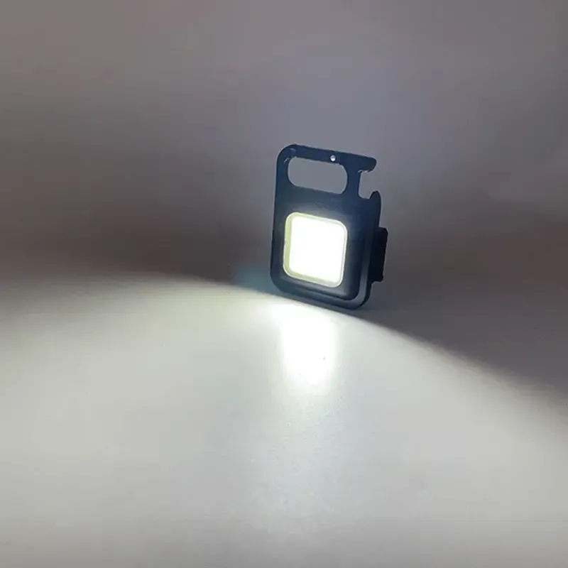 Llavero Con Linterna Led Recargable - Luz Potente Y Portátil