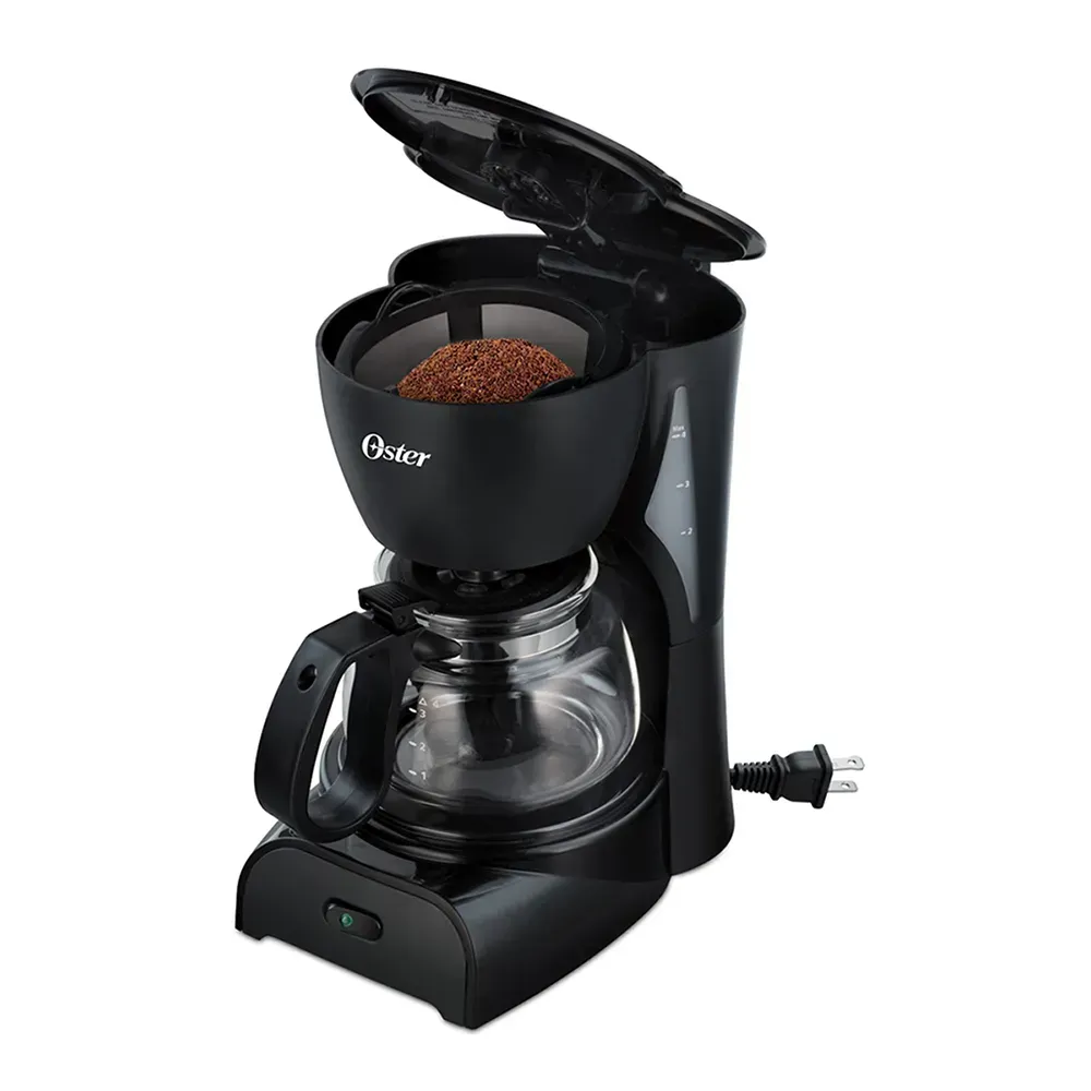 Cafetera de 4 Tazas Oster® Práctica y Fácil de Usar Negra Bvstdcdr5b