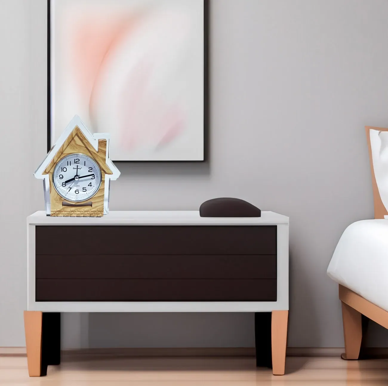 Reloj De Mesa Figura Casa Tono Madera Alarma + Bateria