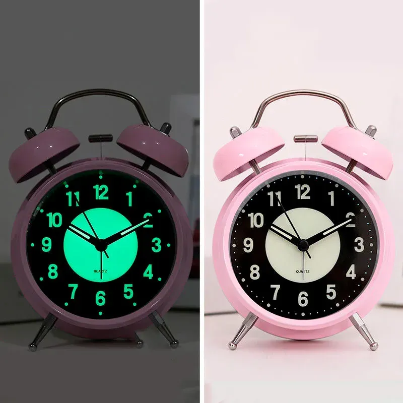 Reloj De Mesa Clasico Alarma Luminoso Decoracion + Bateria