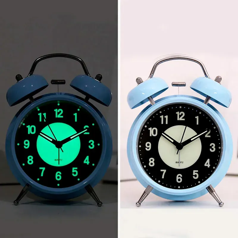 Reloj De Mesa Clasico Alarma Luminoso Decoracion + Bateria