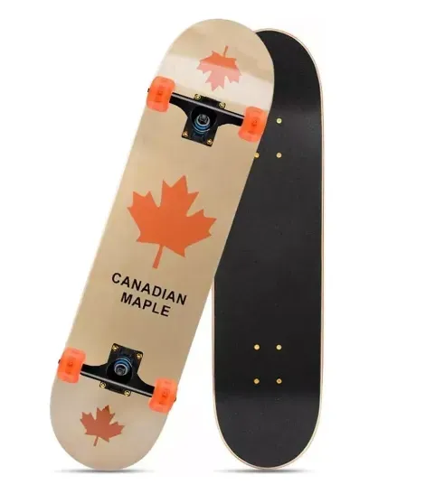 Tabla Skate Canadiense Hoja Roja