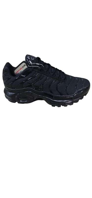 Tenis Nike Air Max Plus TN Importados R-eplica 3-A