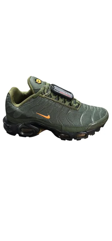 Tenis Nike Air Max Plus TN Importados R-eplica 3-A