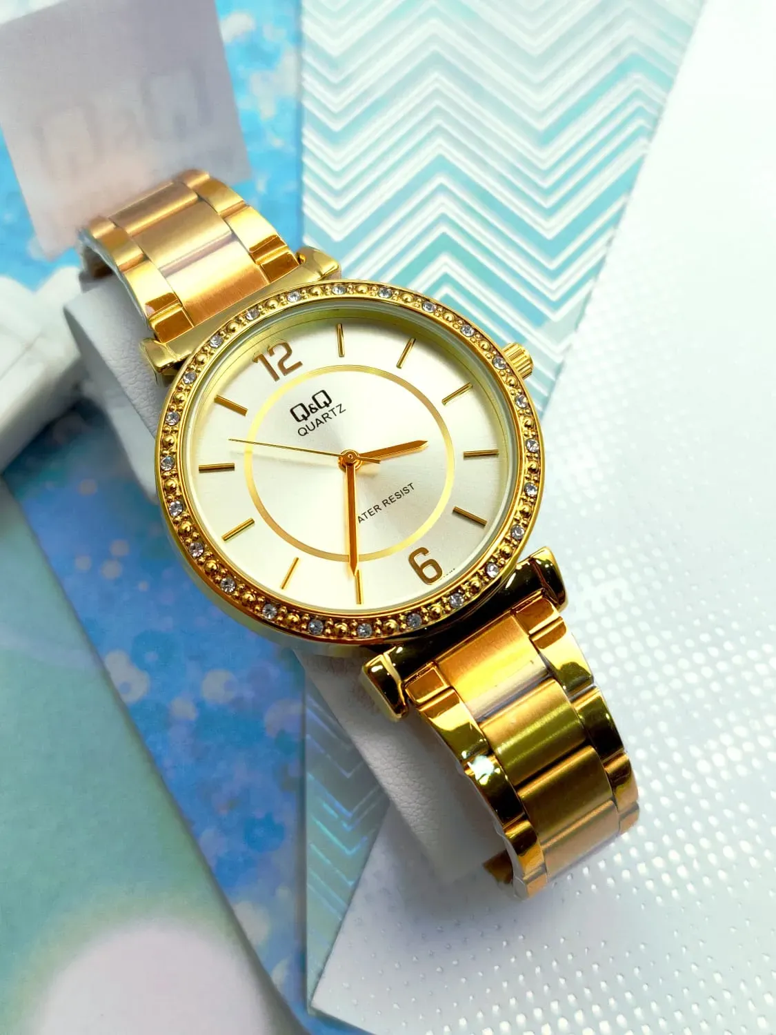 Reloj Dama Dorado /Resistente Al Agua