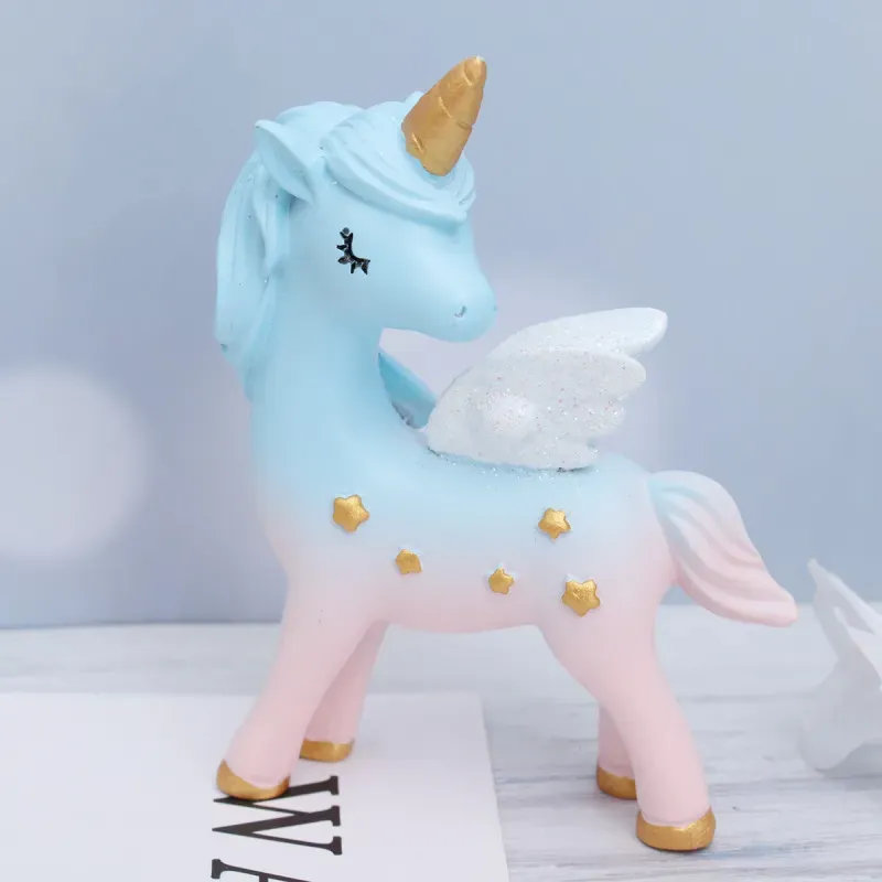 Unicornio decorativo en cerámica