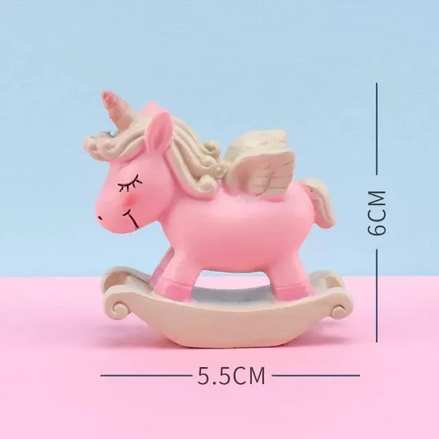 Unicornio alado decorativo rosa