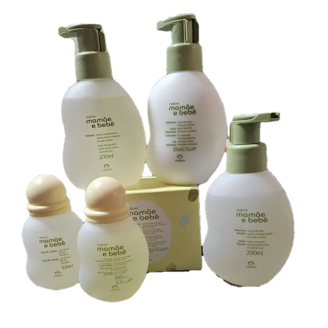 Natura Kit Mamae e bebe: Shampoo 200mL, Jabón Liquido 200mL, Crema Hidratante 200mL, Agua de Colonia 100mL, Oleo para masaje 100mL y Jabón en barra por 100g