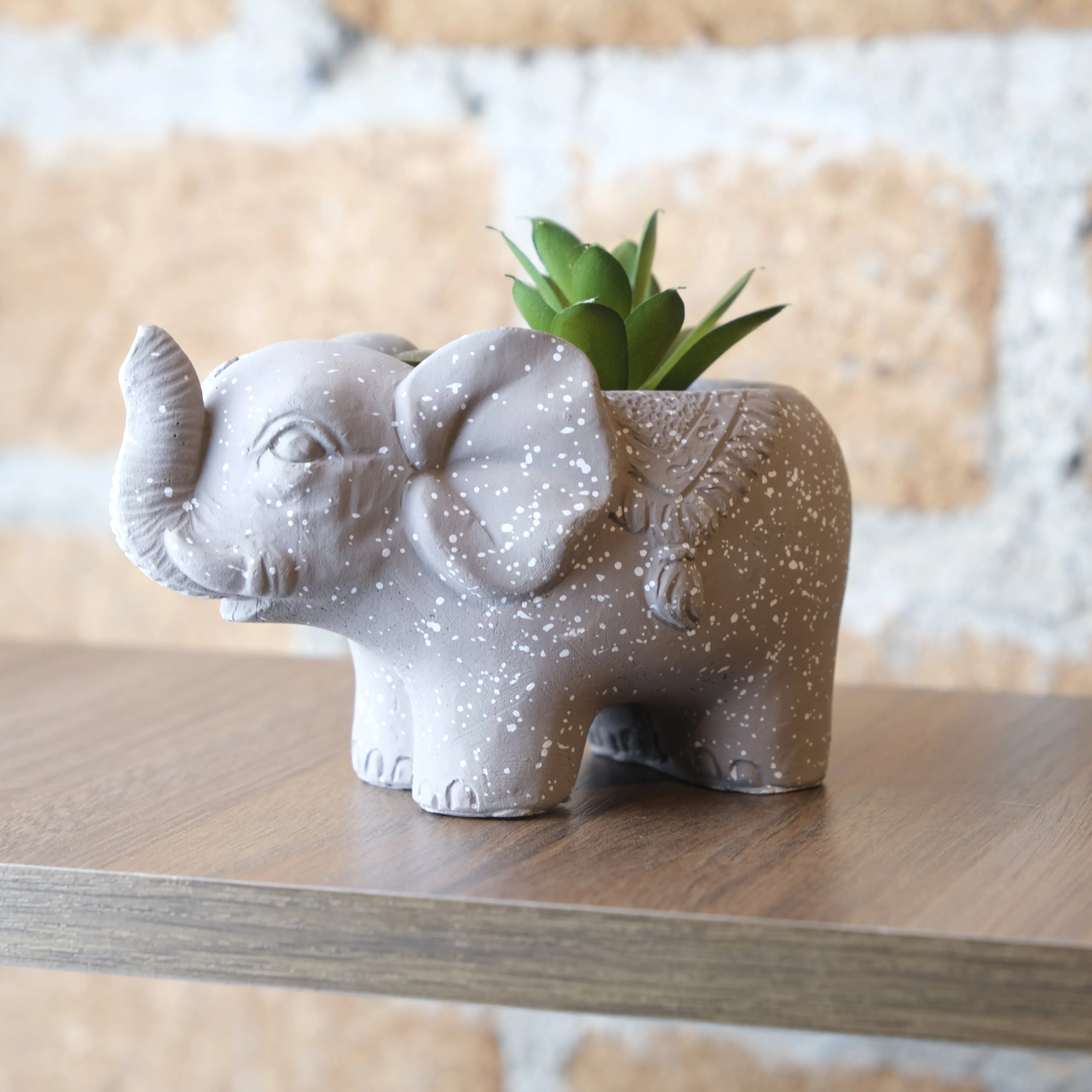 Flor Decorativa Con Maceta Elefante Cafe En Ceramica Lafe