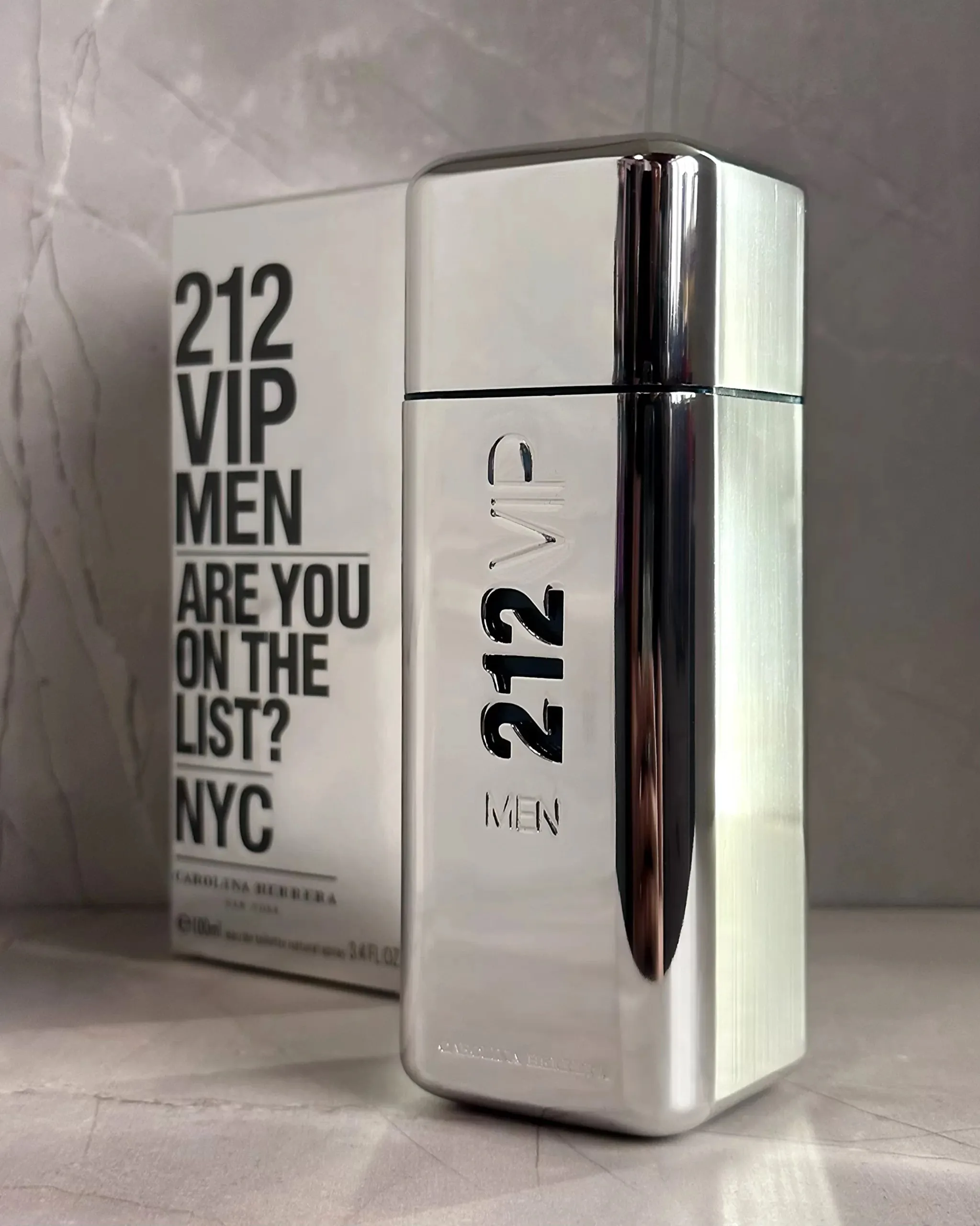 Perfume 212 VIP Men Carolina Herrera Para Hombres