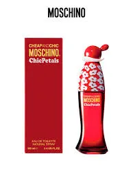 Perfume Cheap & Chic Chic Petals Moschino Para Mujeres