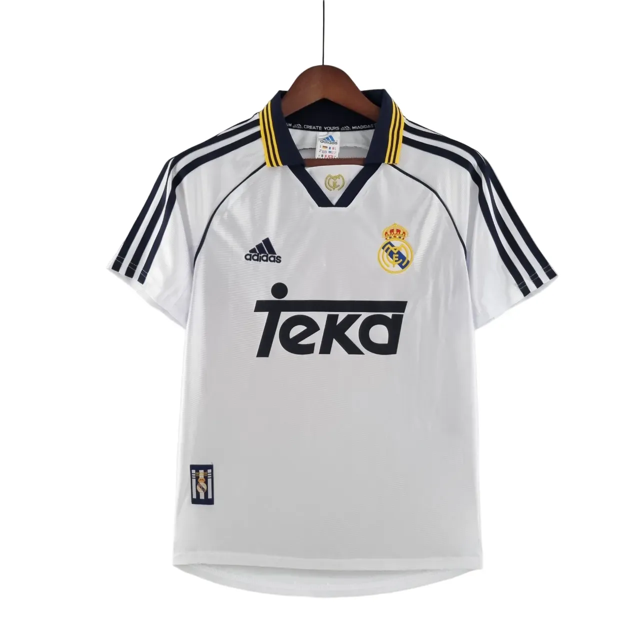 Camiseta Retro Real Madrid Primera Equipación 2000