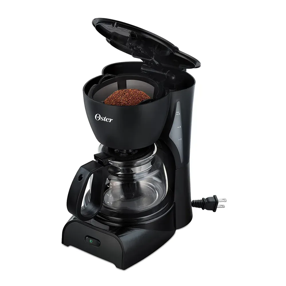 Cafetera Oster 4 Tazas Con Filtro Permanente Lavable BVSTDCDR5B 