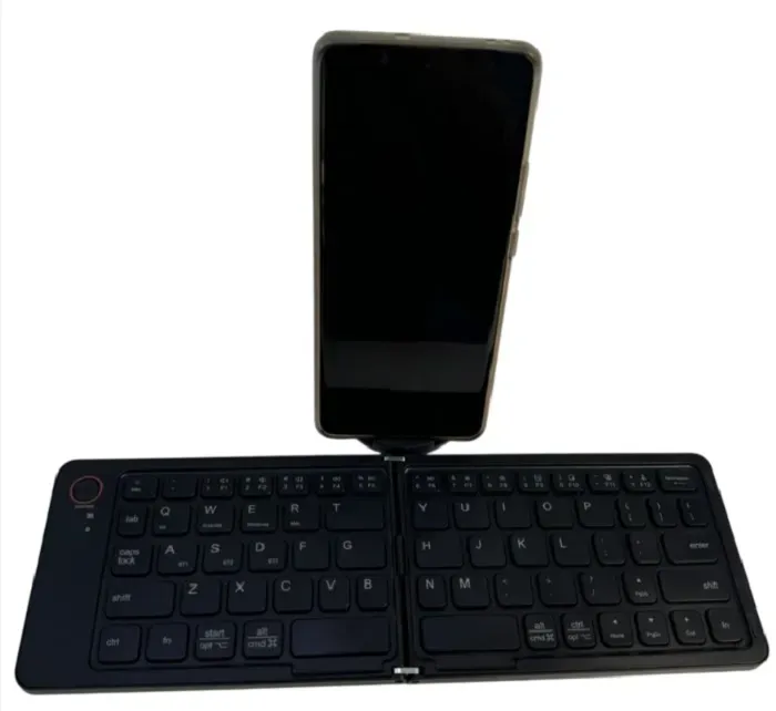 Teclado Bluetooth Portátil B023