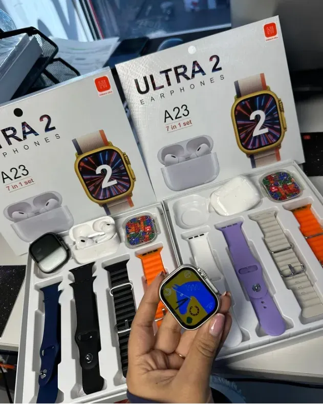 Combo Ultra  Smart Watch 2 7 en 1 - A23