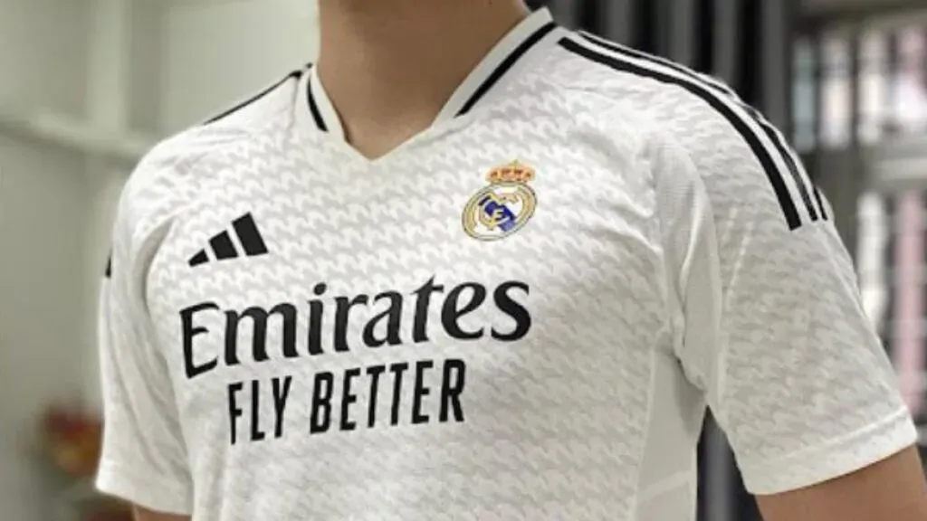 Camiseta Real Madrid  Replica 1:1 Versión Jugador