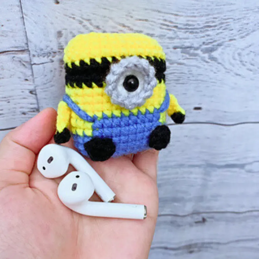 Funda Airpods Tejida Minions