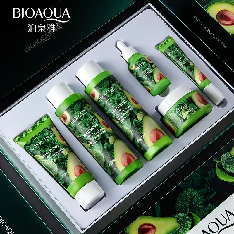 Kit Caja De Lujo De Aguacate BIOAQUA