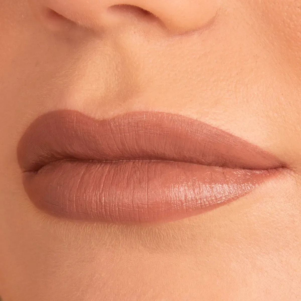 Labial Líquido Cremoso Samy Latte