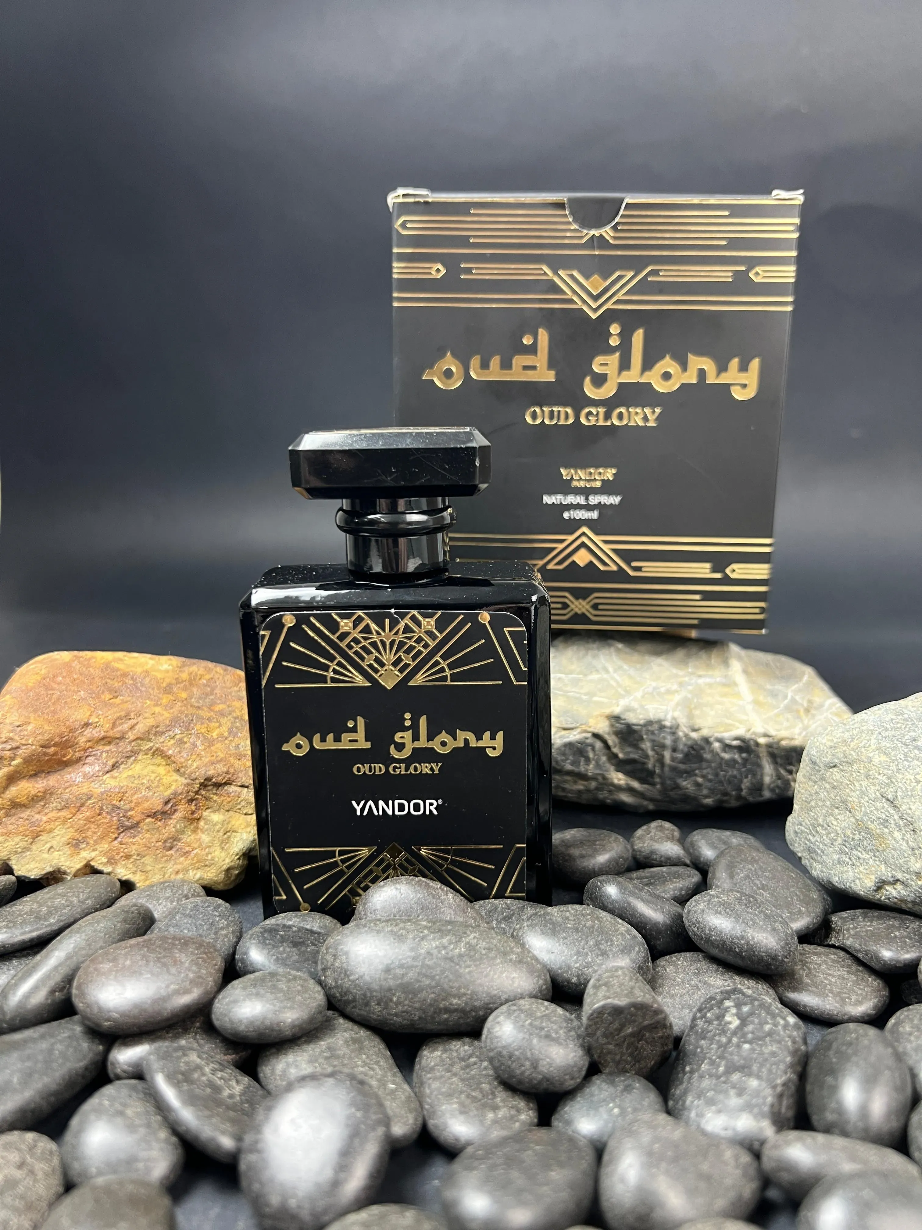 Inspirado en Bade'e Al Oud For Glory Lattafa Perfumes | Oud Glory (100 ml)