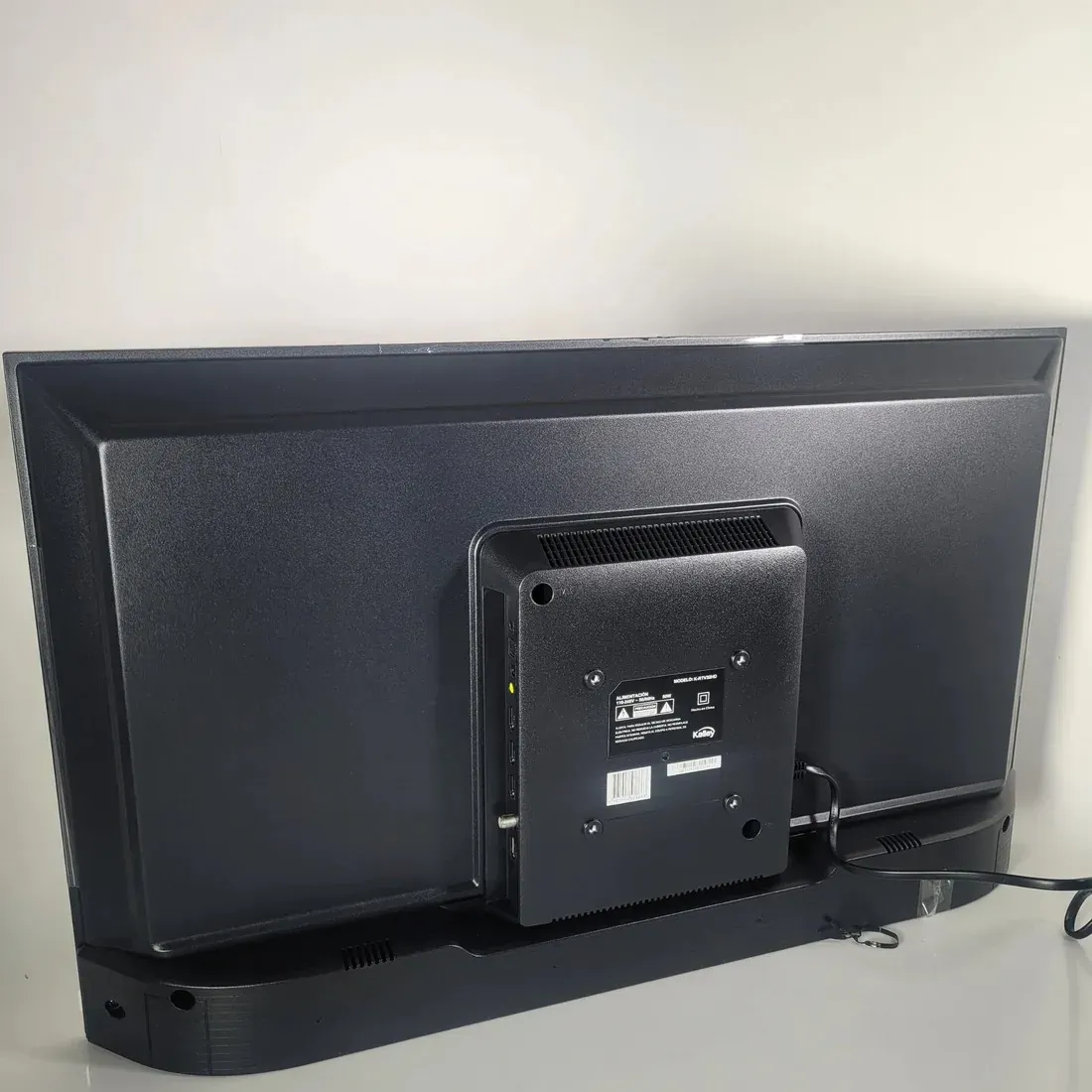 Televisor KALLEY 32" Roku 