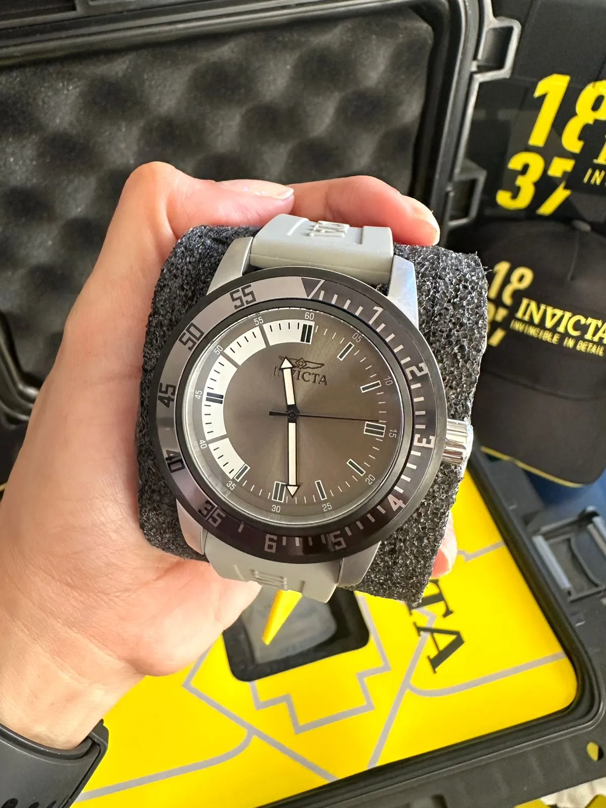 Invicta Specialty 47279