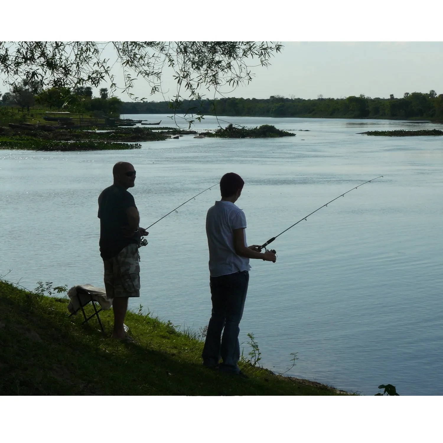 Combo Completo De Pesca Con + De 50 Accesorios