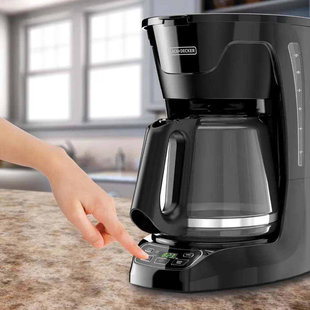 Cafetera Black & Decker Digital CM1110B-LA 12 tazas