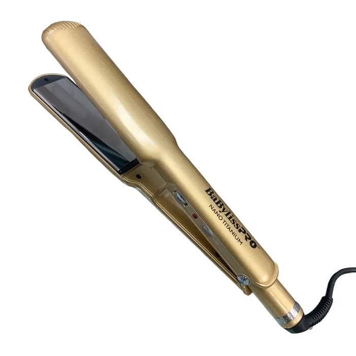 Plancha Babyliss Pro Nano Titanium 1 1/2″ 