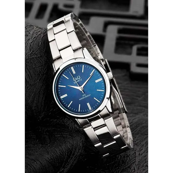 Reloj Q&q Qyq C215j212y Acero Plateado Mujer + Estuche 