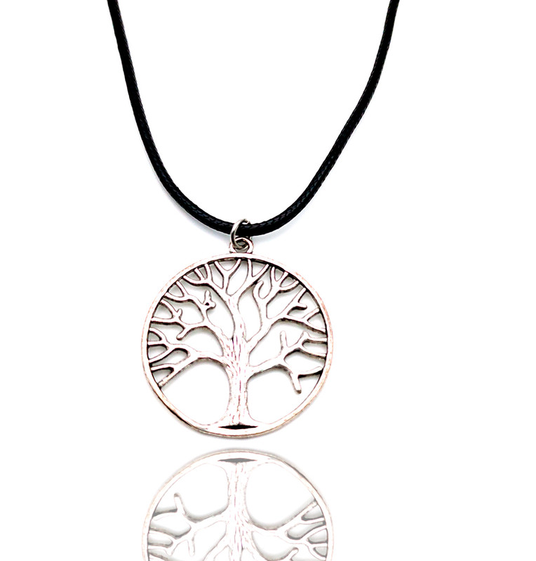 Collar Arbol Plateado