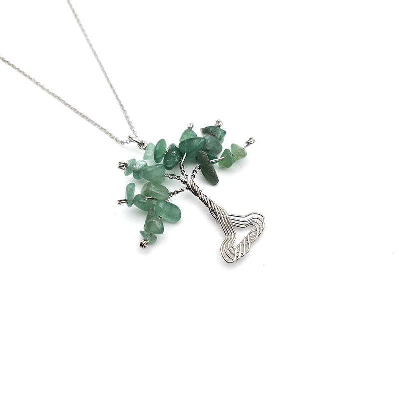 Collar Arbol Plateado Cuarzo Jade