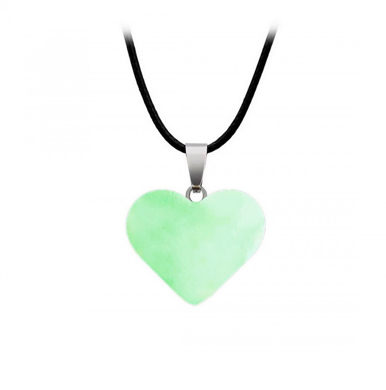 Collar Corazon Cuarzo Luminoso Verde