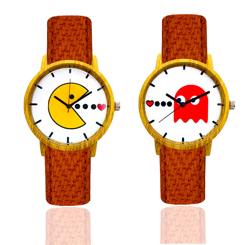 Reloj Pareja Pac Man Tono Madera Marron Oscuro