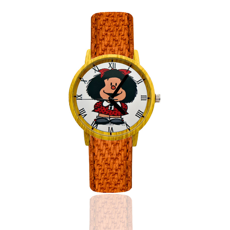 Reloj Mafalda Estilo Madera Marron Claro