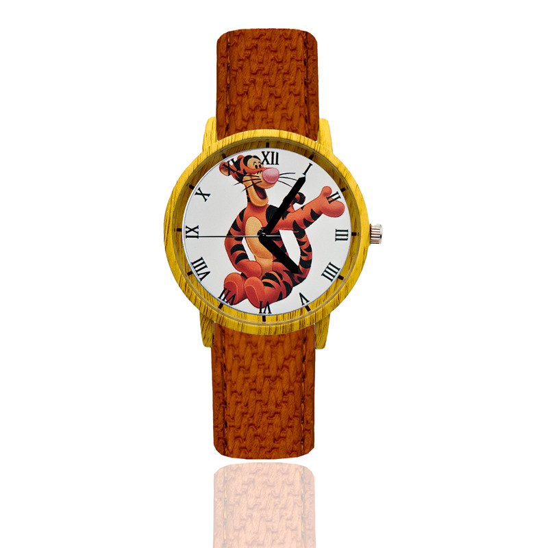 Reloj Winnie Pooh Tigger Estilo Madera Marron Oscuro