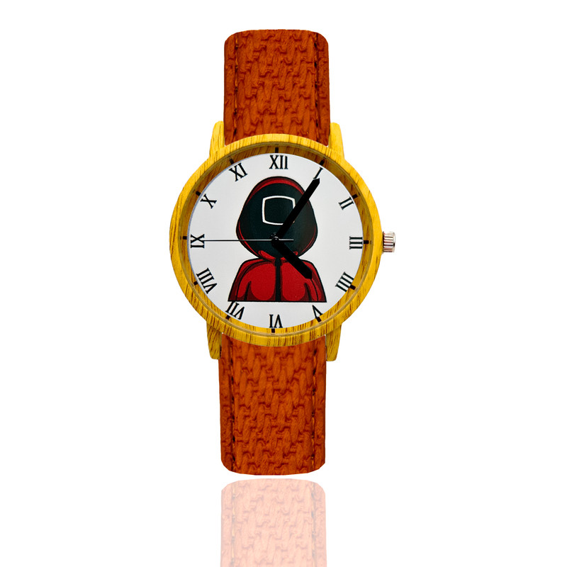 Reloj El Juego Del Calamar Estilo Madera Marron Oscuro